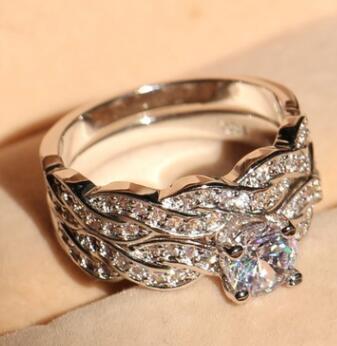 Neues Ring-Set für Frauen und Männer