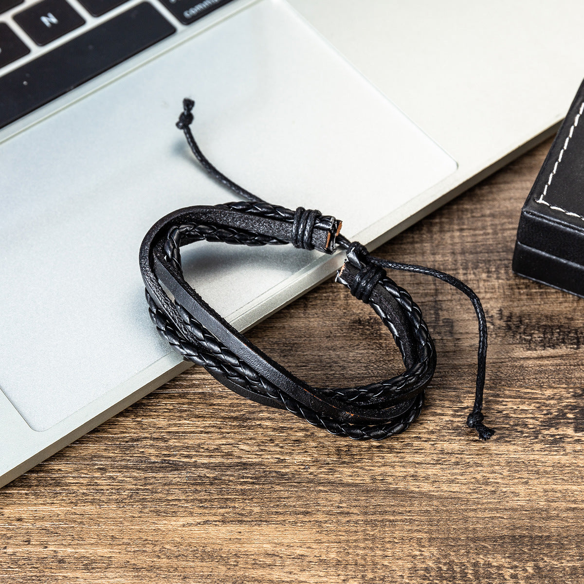 Herren Geschenk-SET wunderschön verpackte Uhr !